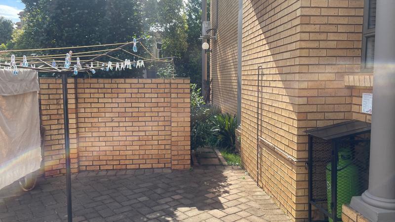 4 Bedroom Property for Sale in Eldoglen Gauteng