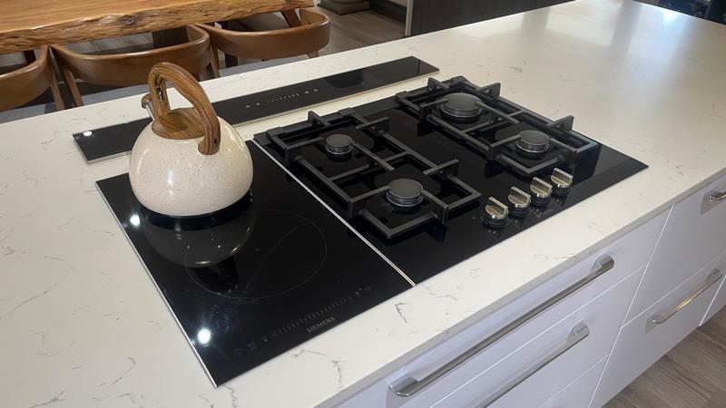 4 Bedroom Property for Sale in Eldoglen Gauteng