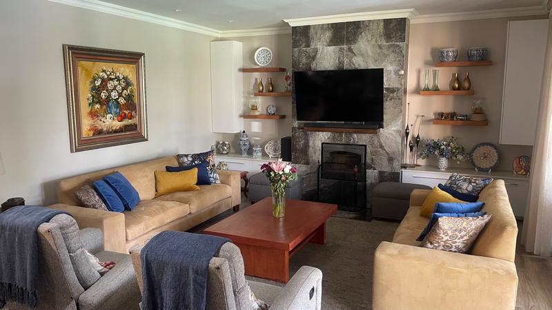 4 Bedroom Property for Sale in Eldoglen Gauteng