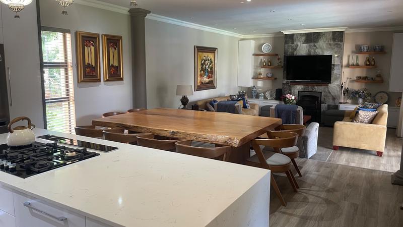 4 Bedroom Property for Sale in Eldoglen Gauteng