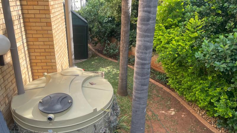 4 Bedroom Property for Sale in Eldoglen Gauteng