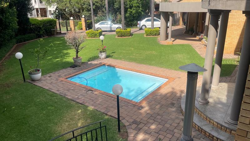 4 Bedroom Property for Sale in Eldoglen Gauteng