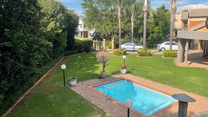 4 Bedroom Property for Sale in Eldoglen Gauteng