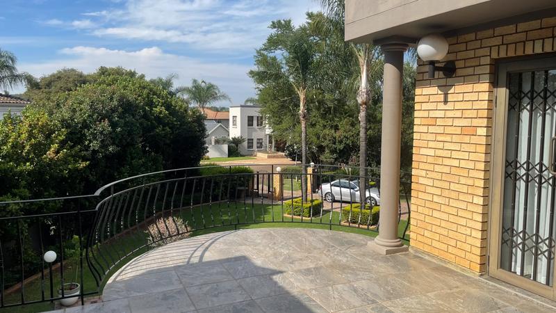 4 Bedroom Property for Sale in Eldoglen Gauteng