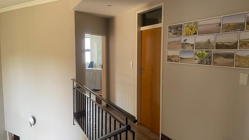 4 Bedroom Property for Sale in Eldoglen Gauteng