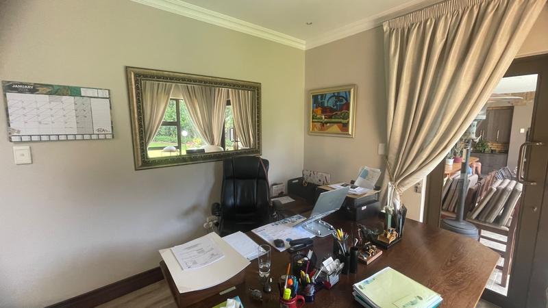 4 Bedroom Property for Sale in Eldoglen Gauteng