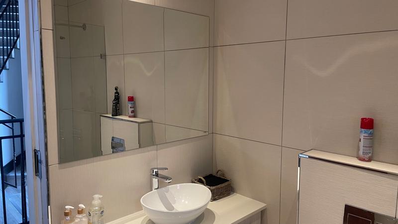 4 Bedroom Property for Sale in Eldoglen Gauteng