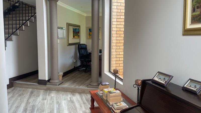 4 Bedroom Property for Sale in Eldoglen Gauteng