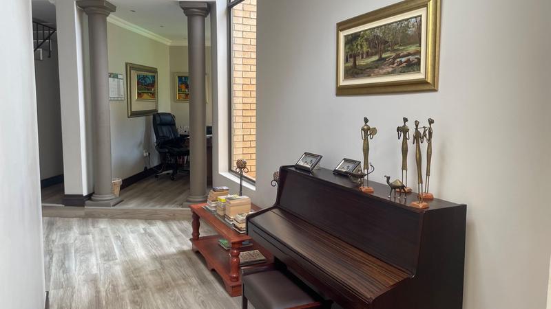 4 Bedroom Property for Sale in Eldoglen Gauteng