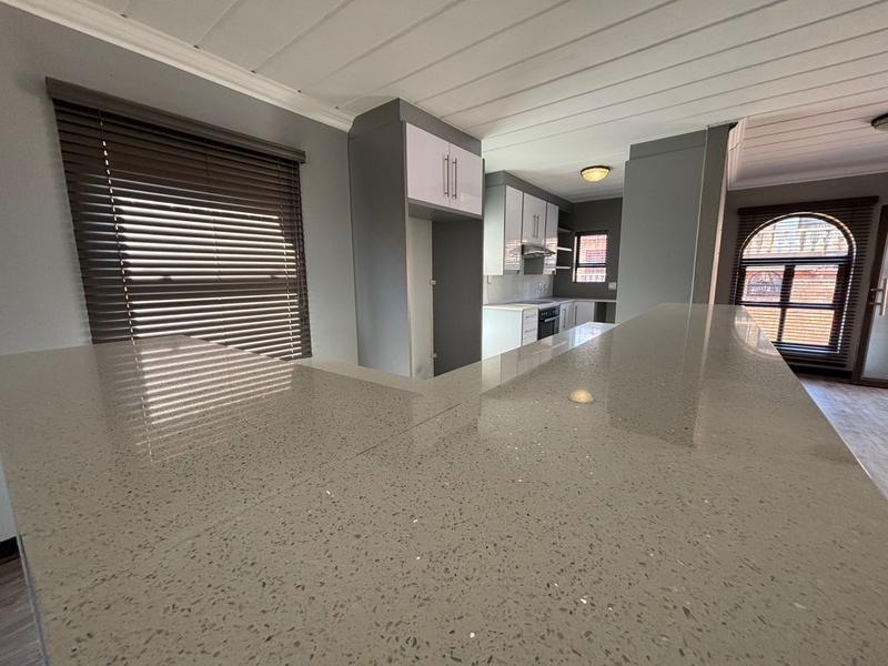 3 Bedroom Property for Sale in Noordheuwel Ext 4 Gauteng