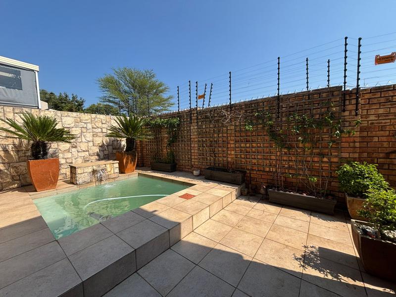 3 Bedroom Property for Sale in Noordheuwel Ext 4 Gauteng