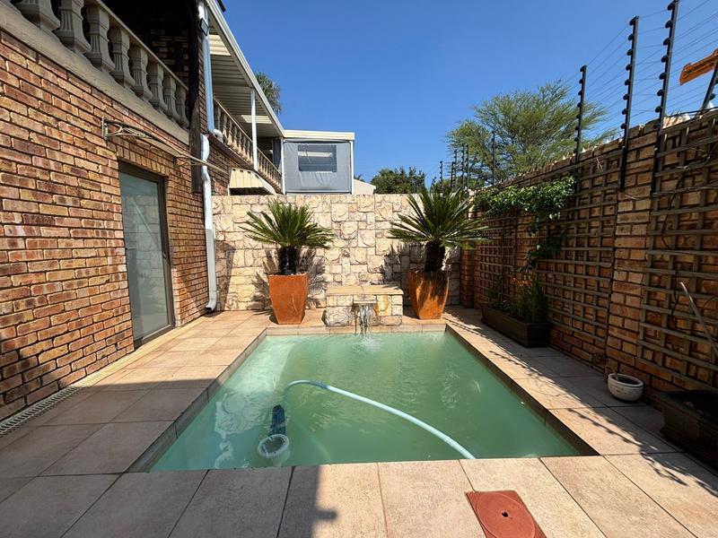 3 Bedroom Property for Sale in Noordheuwel Ext 4 Gauteng