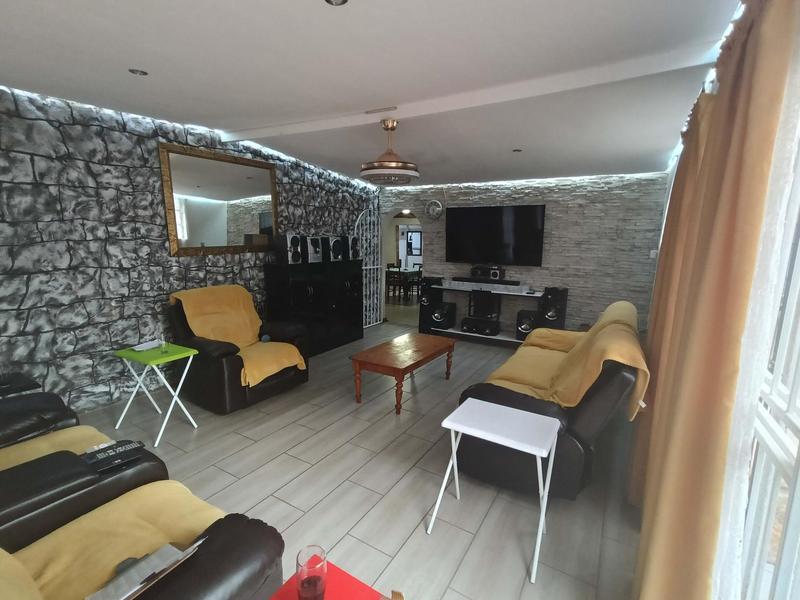 3 Bedroom Property for Sale in Edelweiss Gauteng