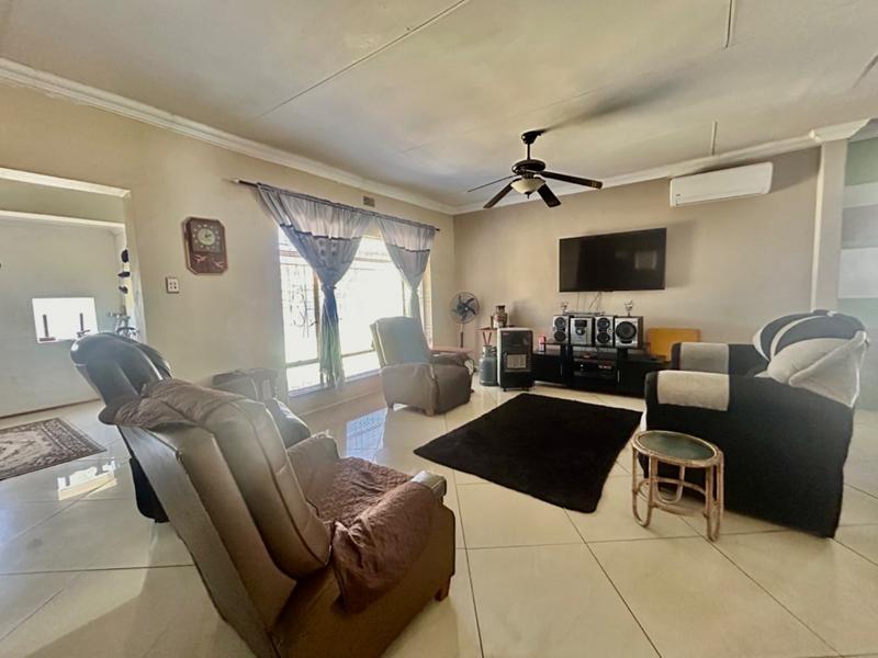 3 Bedroom Property for Sale in Vanderbijlpark SW 1 Gauteng