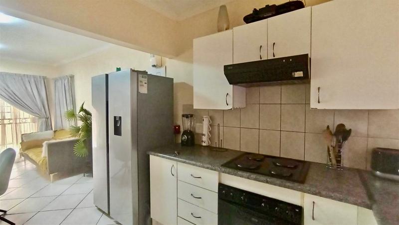 2 Bedroom Property for Sale in Vanderbijlpark SW 5 Gauteng
