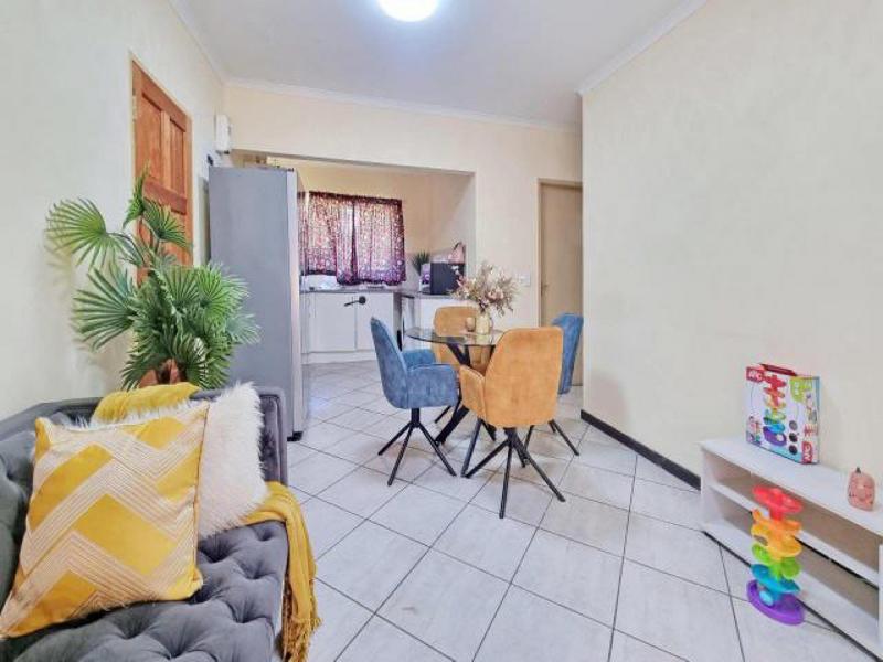 2 Bedroom Property for Sale in Vanderbijlpark SW 5 Gauteng
