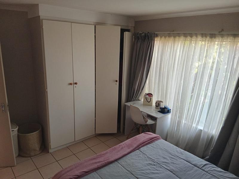 2 Bedroom Property for Sale in Hennopspark Gauteng