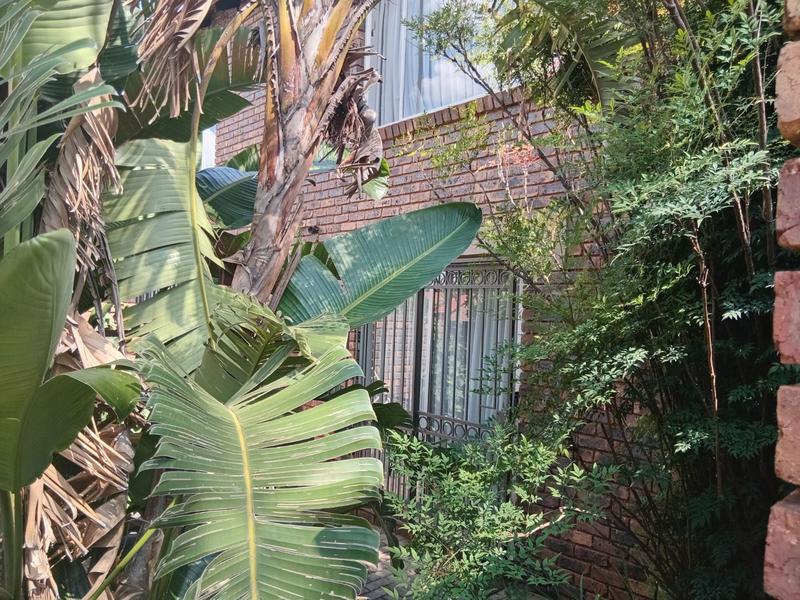 2 Bedroom Property for Sale in Hennopspark Gauteng