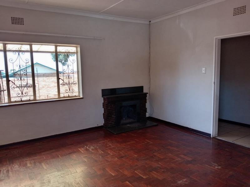 4 Bedroom Property for Sale in Sunnyridge Gauteng