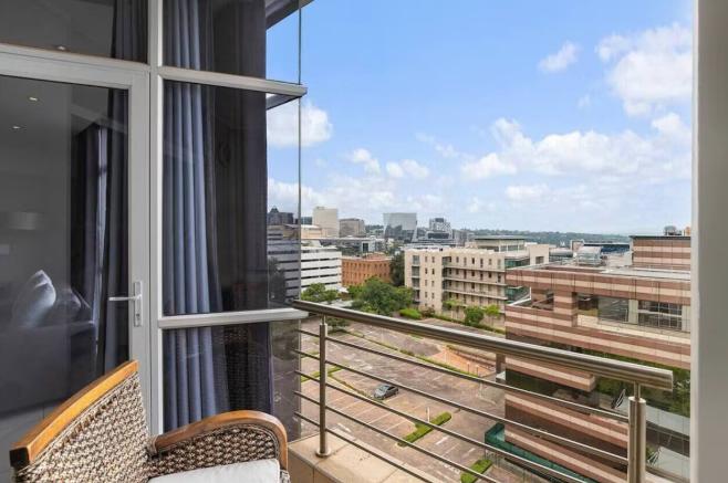 1 Bedroom Property for Sale in Hyde Park Gauteng