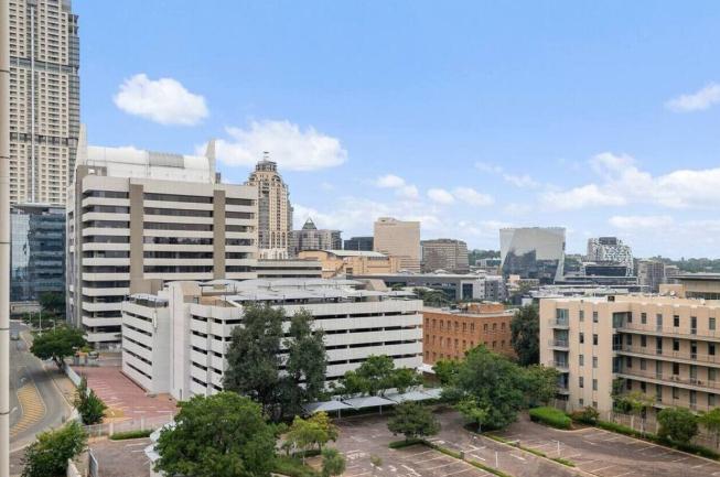 1 Bedroom Property for Sale in Hyde Park Gauteng