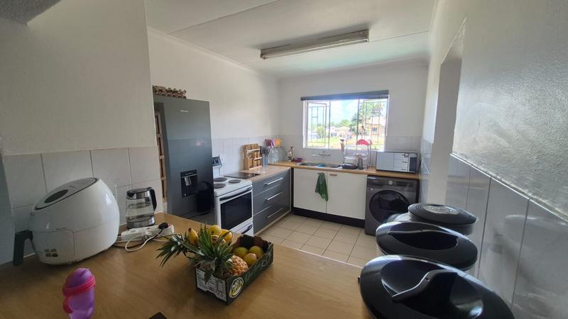 To Let 2 Bedroom Property for Rent in Whiteridge Gauteng