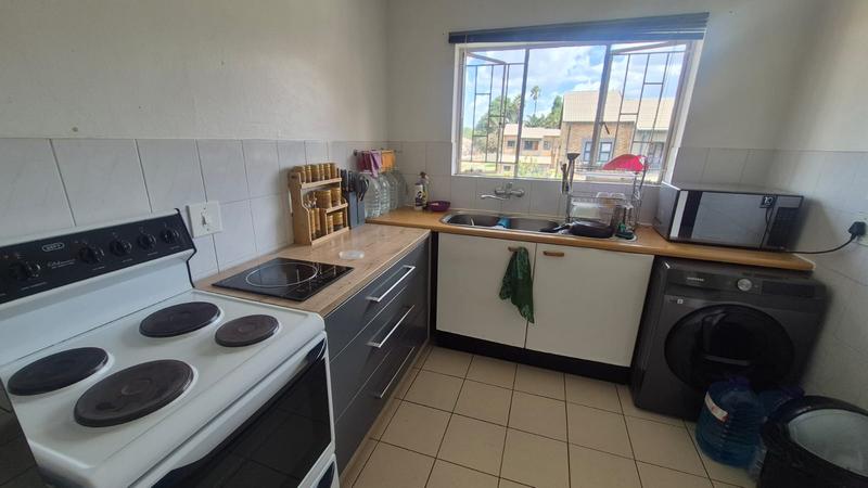 To Let 2 Bedroom Property for Rent in Whiteridge Gauteng