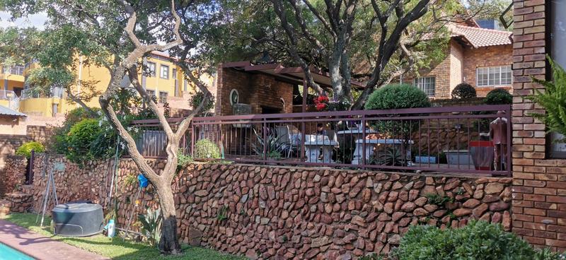 4 Bedroom Property for Sale in Ninapark Gauteng