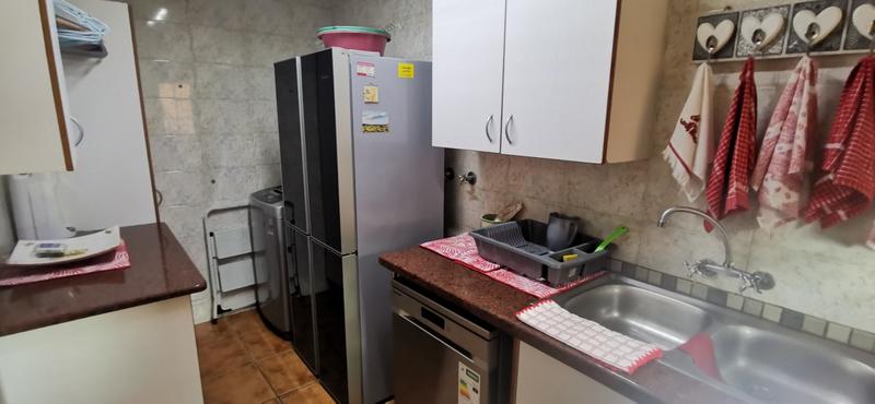 4 Bedroom Property for Sale in Ninapark Gauteng