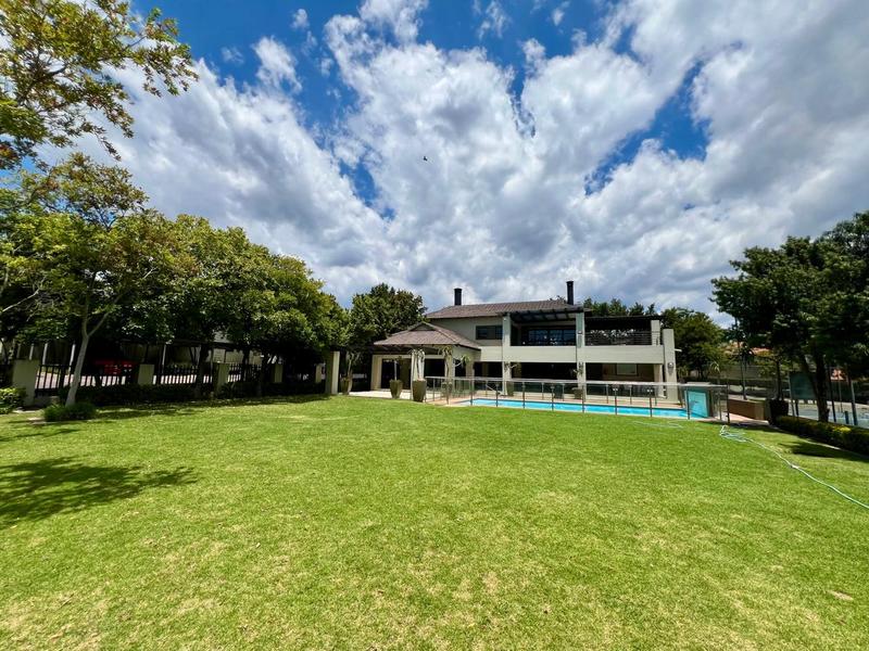 To Let 2 Bedroom Property for Rent in Fourways Gauteng