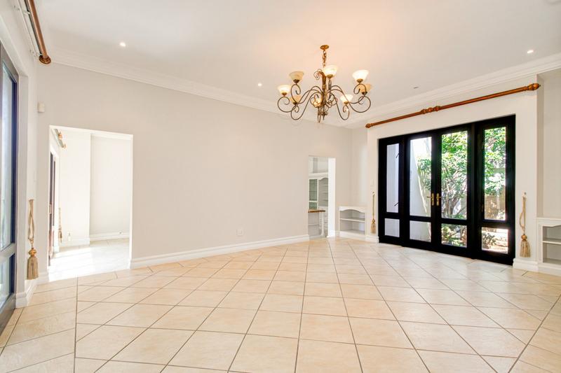 To Let 4 Bedroom Property for Rent in Dainfern Golf Estate Gauteng