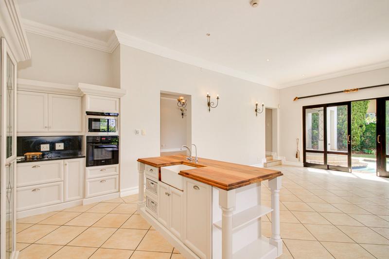 To Let 4 Bedroom Property for Rent in Dainfern Golf Estate Gauteng