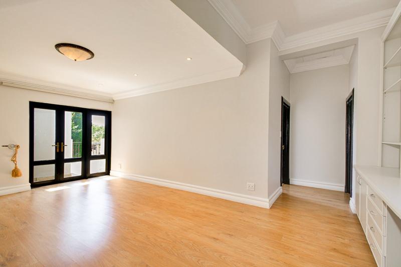 To Let 4 Bedroom Property for Rent in Dainfern Golf Estate Gauteng