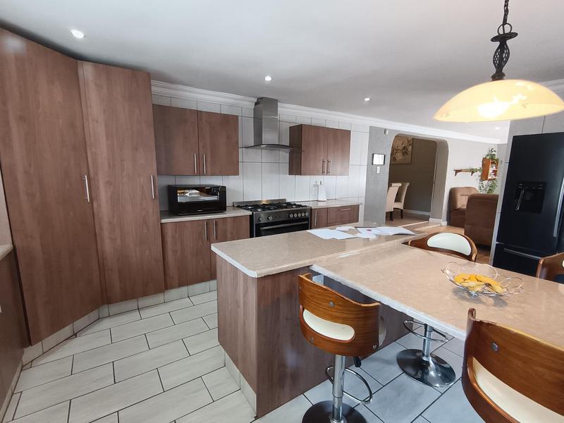 4 Bedroom Property for Sale in Primrose Gauteng