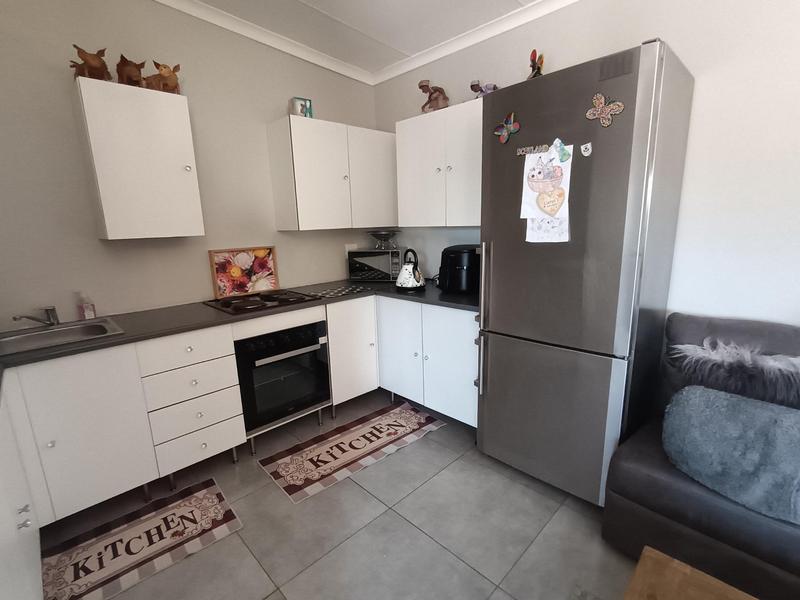 4 Bedroom Property for Sale in Wannenburghoogte Gauteng