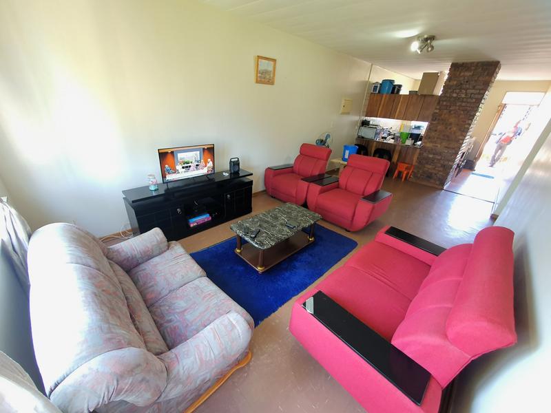 2 Bedroom Property for Sale in Pretoria North Gauteng