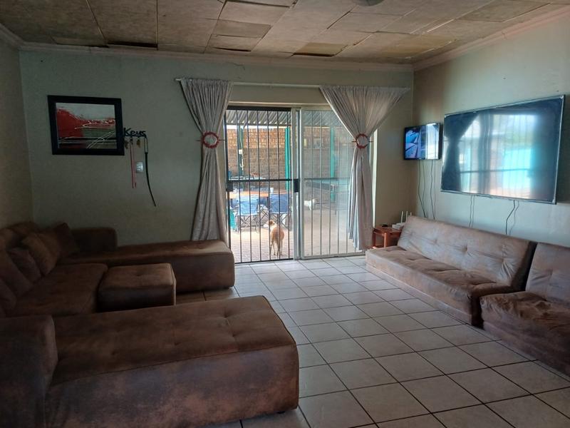 4 Bedroom Property for Sale in Claremont Gauteng