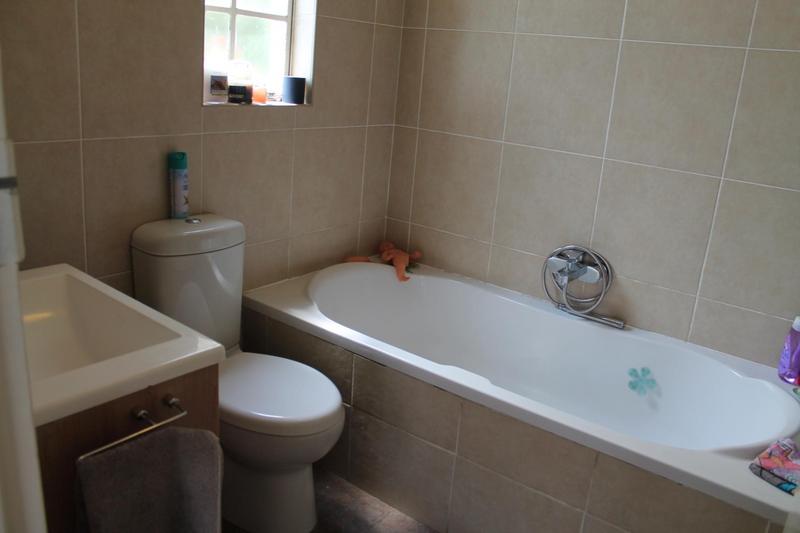 3 Bedroom Property for Sale in Eden Glen Gauteng