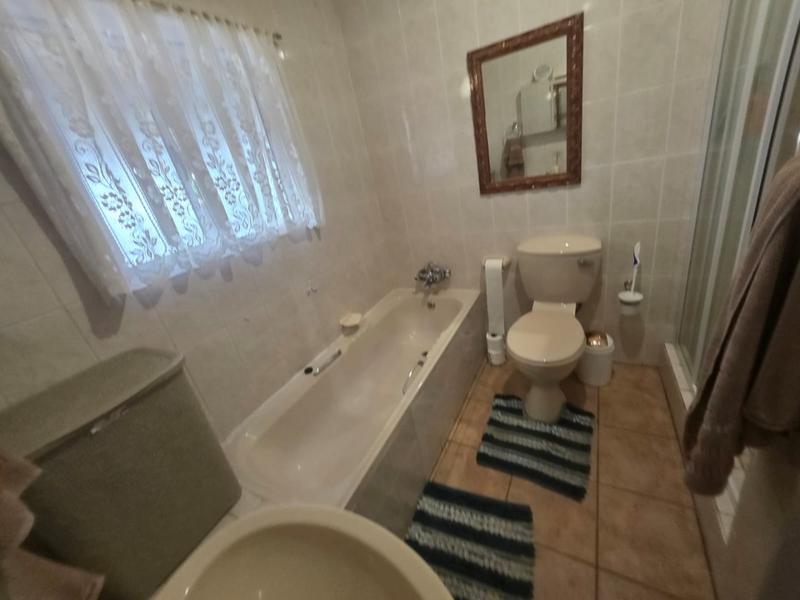 To Let 3 Bedroom Property for Rent in Eike Park Gauteng