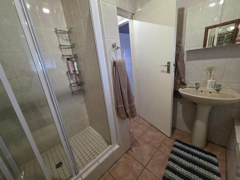 To Let 3 Bedroom Property for Rent in Eike Park Gauteng