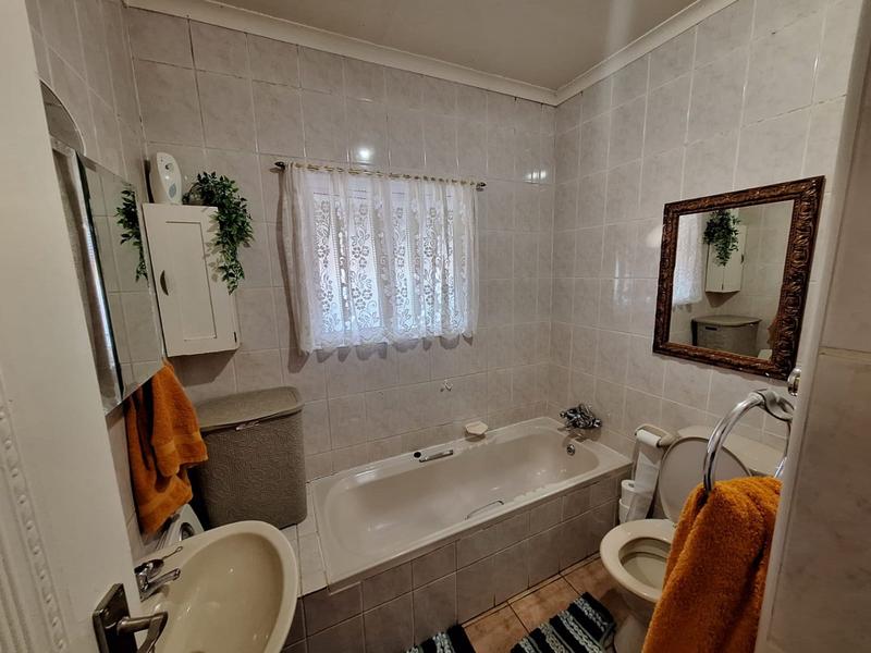 To Let 3 Bedroom Property for Rent in Eike Park Gauteng