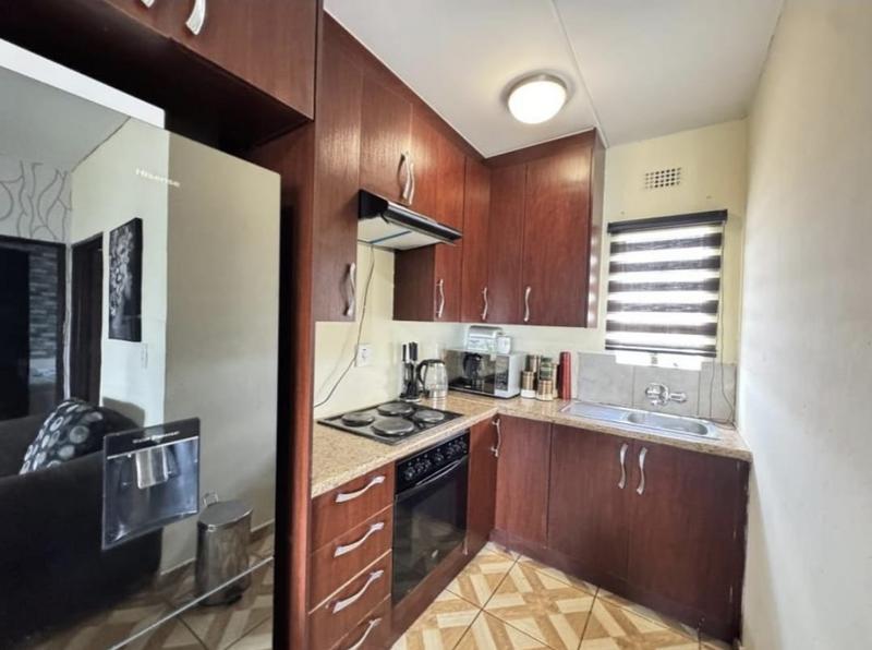 2 Bedroom Property for Sale in Fleurhof Gauteng