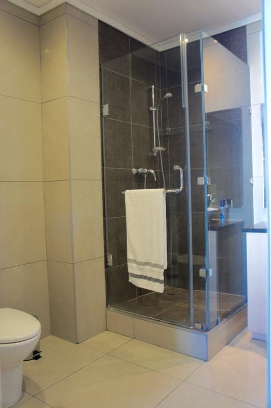 1 Bedroom Property for Sale in Sandown Gauteng