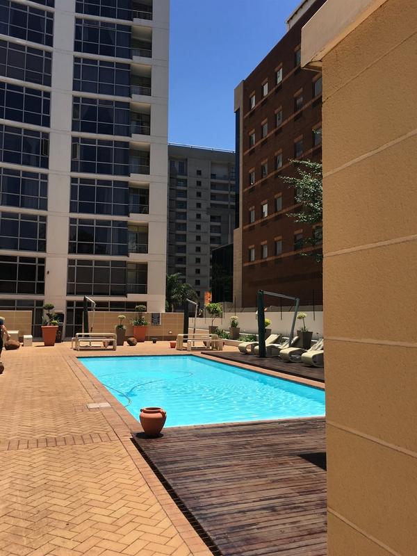 1 Bedroom Property for Sale in Sandown Gauteng