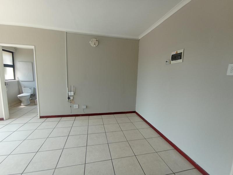 To Let 1 Bedroom Property for Rent in Ferndale Gauteng