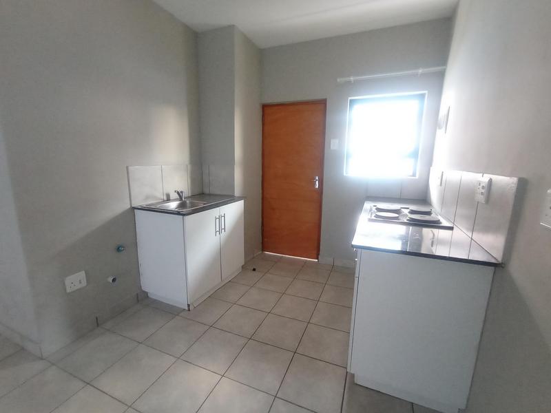 To Let 2 Bedroom Property for Rent in Groblerpark Gauteng