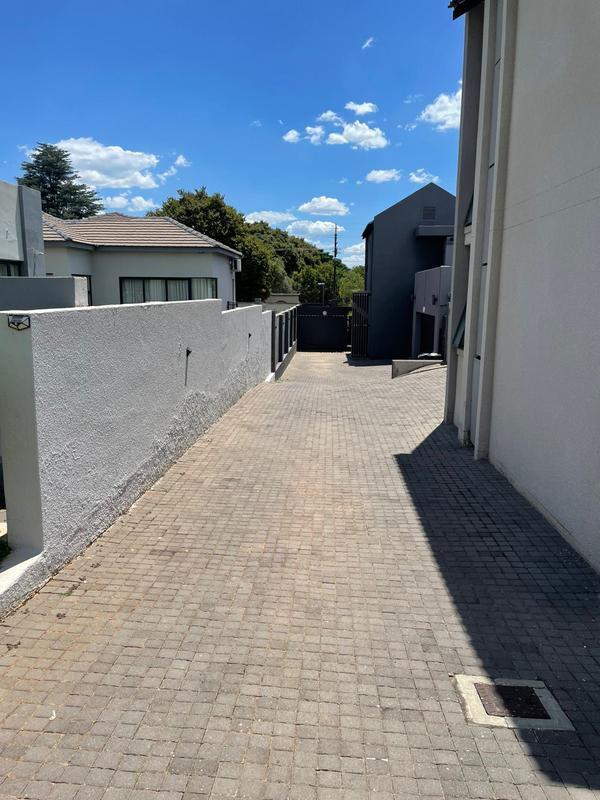 3 Bedroom Property for Sale in Raslouw Gauteng