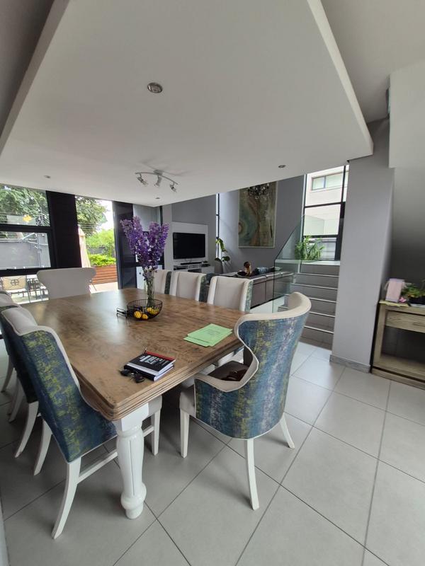 3 Bedroom Property for Sale in Raslouw Gauteng