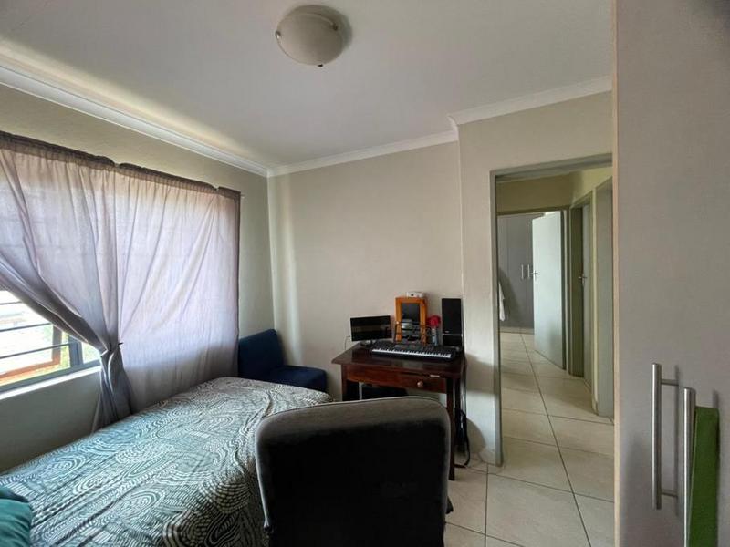 3 Bedroom Property for Sale in Albertsdal Gauteng