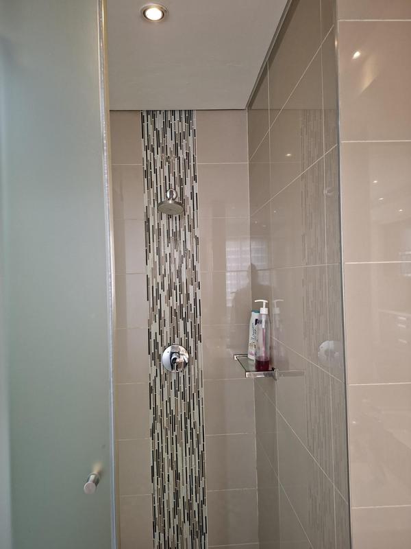 1 Bedroom Property for Sale in Sandton Gauteng